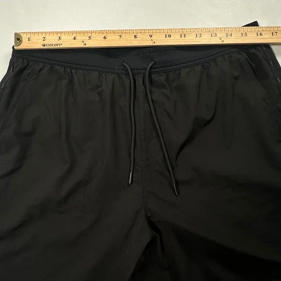 Vuori Shorts Mens XL‎ Black Fullerton Lined 2 In 1 Active Gym Training Stretch - Picture 9 of 10